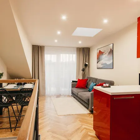 Apartment Maisonette With Terrace And View Of Castle *